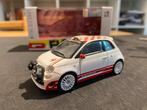 1:43 Abarth 500 Rally R3T // Mondo Motors, Hobby & Loisirs créatifs, Voitures miniatures | 1:43, Comme neuf, Autres marques, Voiture
