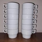 12 koffietassen, Ophalen