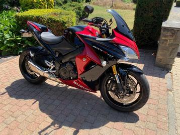 Suzuki gsx s 1000f 