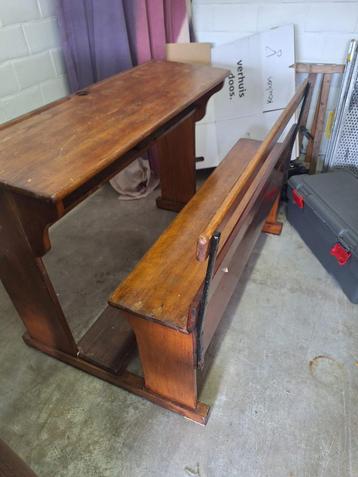 Mooi authentiek bureau! beschikbaar voor biedingen