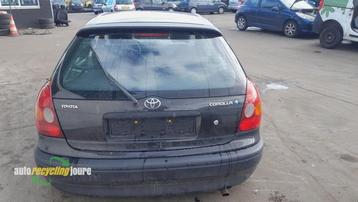 Achterklep van een Toyota Corolla (FR16) beschikbaar voor biedingen