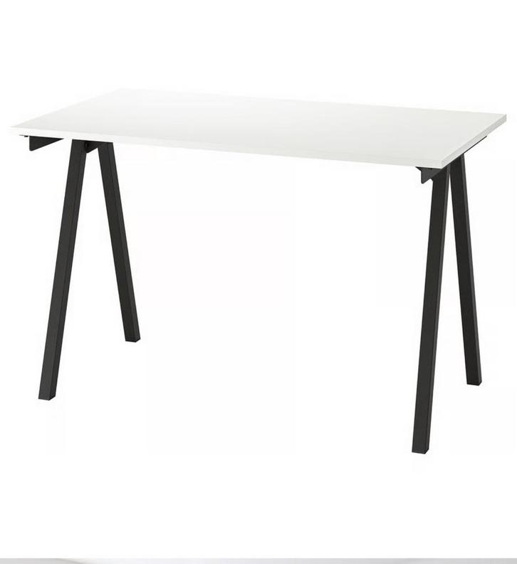 Witte desk goed best groot het is een gaming&werk&kantoor, Antiek en Kunst, Antiek | Meubels | Tafels, Ophalen