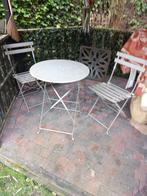 Terras tafeltje en stoeltjes, Ophalen