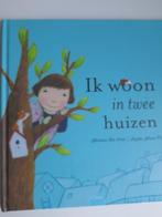 Ik woon in 2 huizen., Boeken, Kinderboeken | Kleuters, Ophalen of Verzenden, Zo goed als nieuw