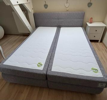 Boxspring 180x200 Krea/Colifac beschikbaar voor biedingen