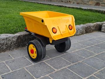 Peg Perego kipper trailer in perfecte staat zoals foto's beschikbaar voor biedingen