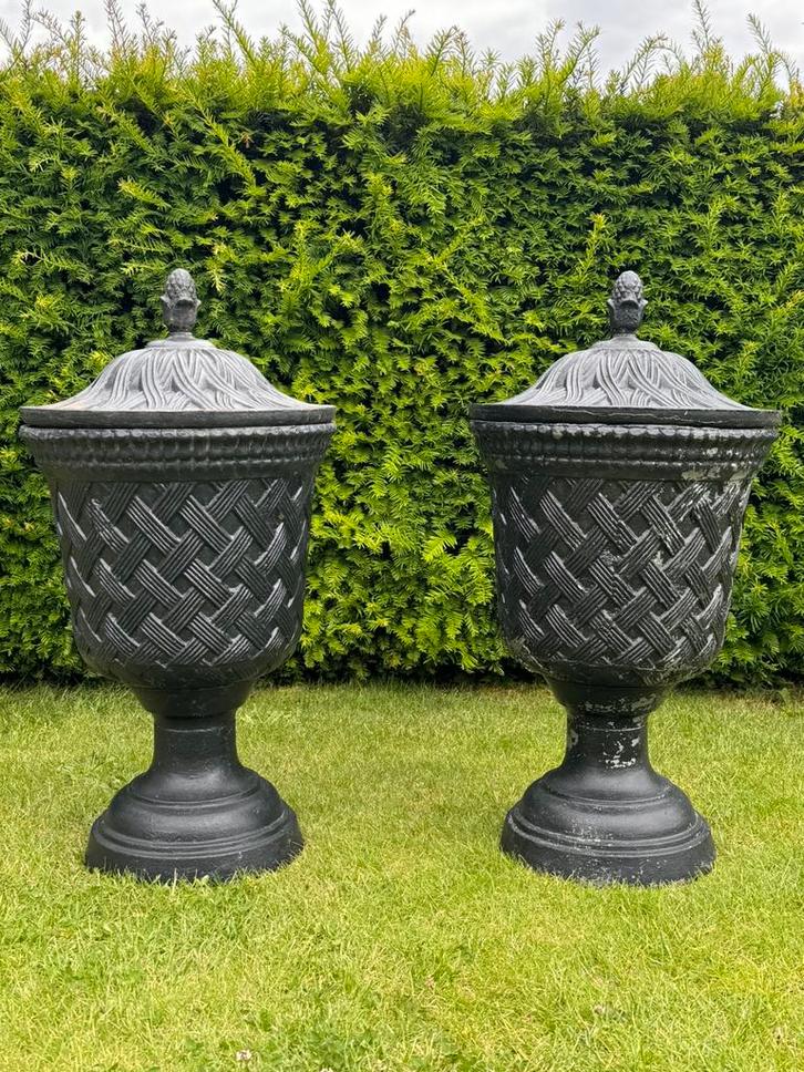 Identieke Franse tuinvazen, Tuin en Terras, Tuinvazen, Gebruikt, Ophalen