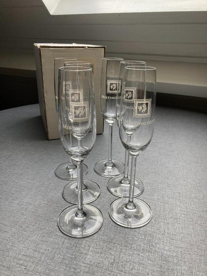CAVA GLAZEN MISTINGUETT 8 st., Verzamelen, Glas en Drinkglazen, Nieuw, Overige typen, Ophalen of Verzenden