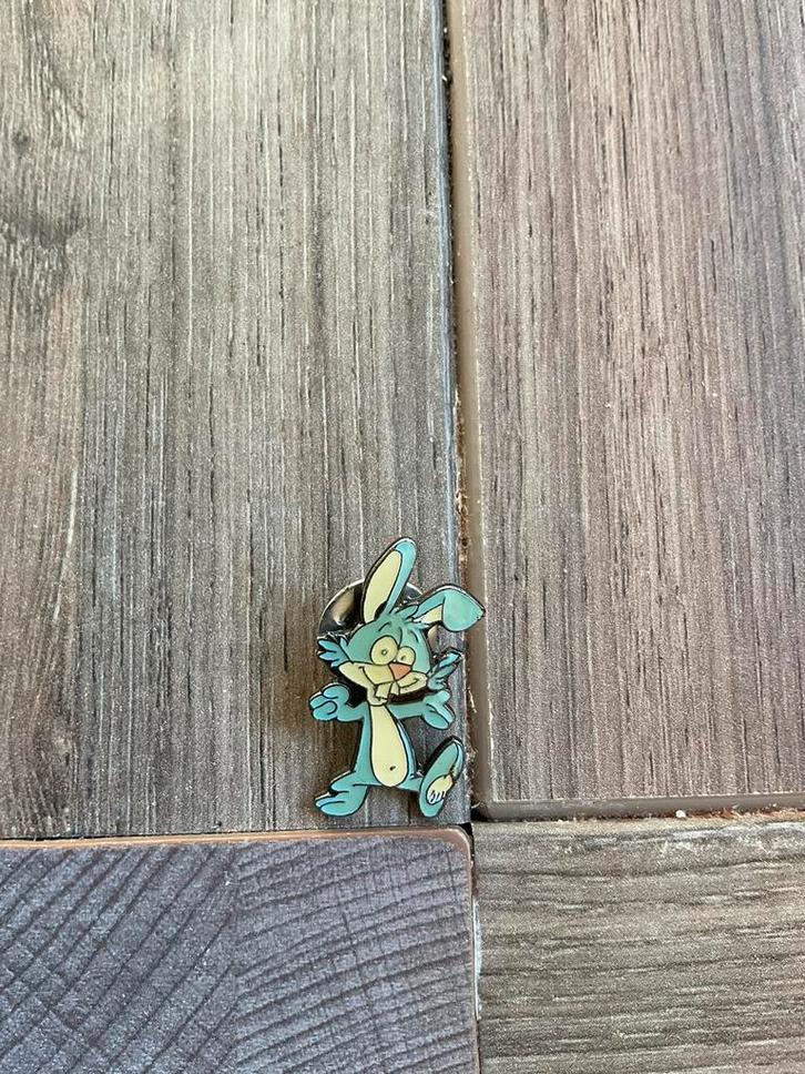 Broche lapin, Bijoux, Sacs & Beauté, Broches, Comme neuf, Envoi