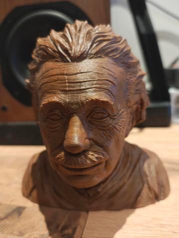 Mini Einstein buste (PLA met houtvezels)  beschikbaar voor biedingen