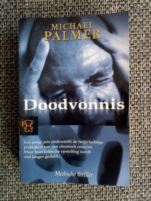 Michael Palmer - Doodvonnis (Zwart Beertje 2714), Livres, Thrillers, Utilisé, Amérique, Enlèvement ou Envoi