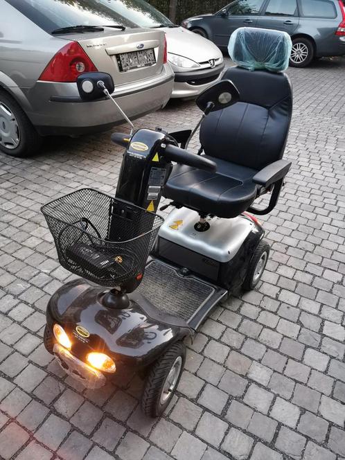 Shoprider deluxe nieuwstaat scootmobiel met twee nieuw accu', Diversen, Rolstoelen, Zo goed als nieuw, Ophalen of Verzenden