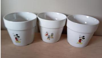 bloempot walt disney figuren  beschikbaar voor biedingen