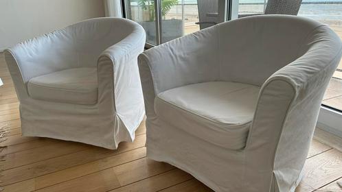 1 of 2 witte zeteltjes (IKEA) met afneembare/wasbare hoes, Huis en Inrichting, Fauteuils, Gebruikt, Ophalen