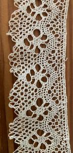 Kloskant/ stropkkant/ gebruikt/ 3.20 m en 2.70m/4 en 2 cm br, Hobby en Vrije tijd, Kantklossen, Verzenden, Zo goed als nieuw