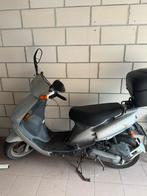Sym scooter te koop – start niet, 2 jaar stilgestaan, Fietsen en Brommers, Ophalen of Verzenden