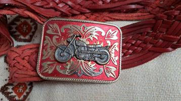 Amerikaanse buckle met leren riem beschikbaar voor biedingen