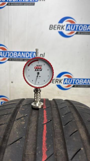 2x Kumho Ecsta PS71 235/40 R19 96Y 235/40/19 2354019 (prijs  beschikbaar voor biedingen