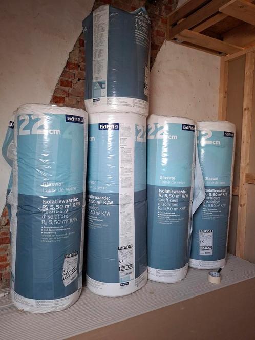 Isolatie Glaswol 22cm dikte, Doe-het-zelf en Bouw, Isolatie en Afdichting, Nieuw, Dakisolatie, Glaswol, 12 cm of meer, 15 m² of meer