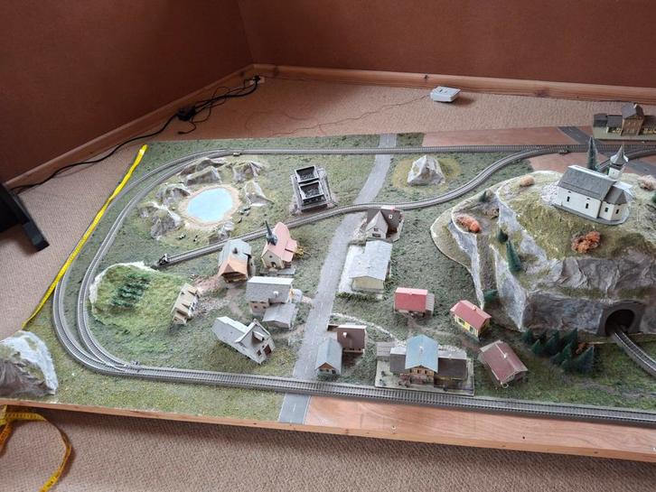 Planche pour train électrique H0, Hobby en Vrije tijd, Modeltreinen | N-Spoor, Rails, Ophalen