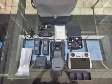 DJI Mavic 3 Pro - Fly More Combo - avec contrôleur RC Smart, Enlèvement ou Envoi, Reconditionné
