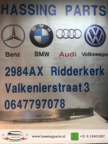 Mercedes Klasa C W205 Bumperbalk VOOR beschikbaar voor biedingen