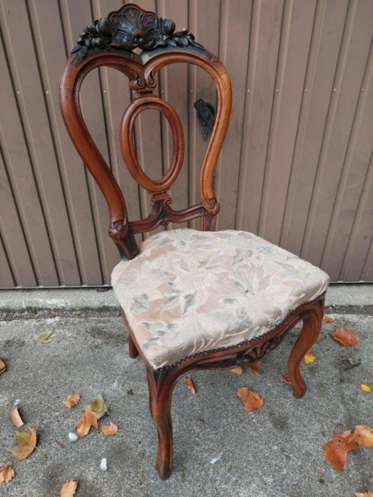 Antieke stoel, Antiek en Kunst, Antiek | Meubels | Stoelen en Sofa's, Ophalen of Verzenden