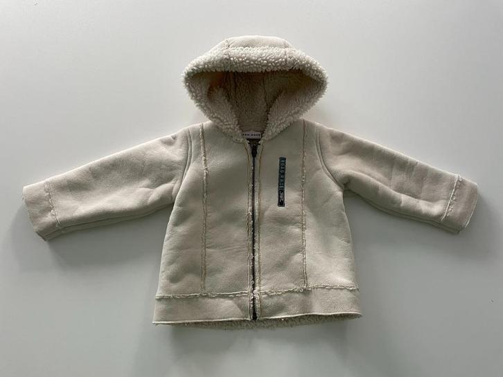 Zachte jas maat 86, Kinderen en Baby's, Babykleding | Maat 86, Zo goed als nieuw, Jongetje of Meisje, Jasje, Ophalen of Verzenden