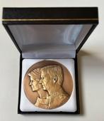 Bronzen Medaille Koning Filip, Koningin Mathilde, Postzegels en Munten, Penningen en Medailles, Ophalen of Verzenden, Brons