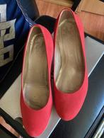 Escarpins Rouges de Gabor T38,très bon état!, Vêtements | Femmes, Chaussures, Comme neuf, Escarpins, Rouge, Enlèvement ou Envoi