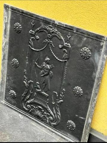 Gietijzeren haardplaat - DECOVSANCE beschikbaar voor biedingen