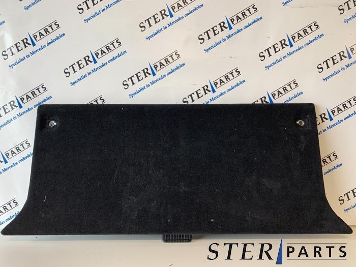 Kofferbak Mat van een Mercedes C-Klasse, Auto-onderdelen, Interieur en Bekleding, Mercedes-Benz, Gebruikt, 3 maanden garantie