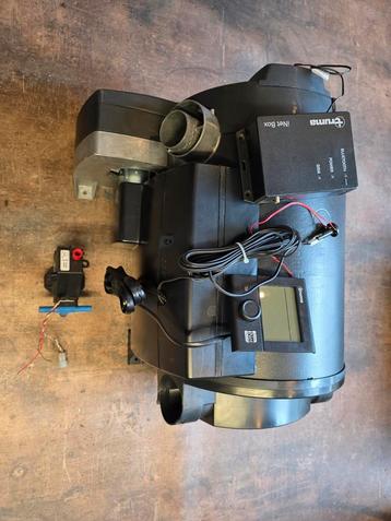 Truma kachel/boiler COMBI 6, 12V-30MB met CP-PLUS Bediening  beschikbaar voor biedingen