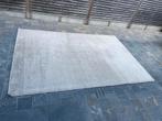 tapijt  200 x 300  licht grijs prima staat  nieuw110€, Enlèvement, Neuf, Gris