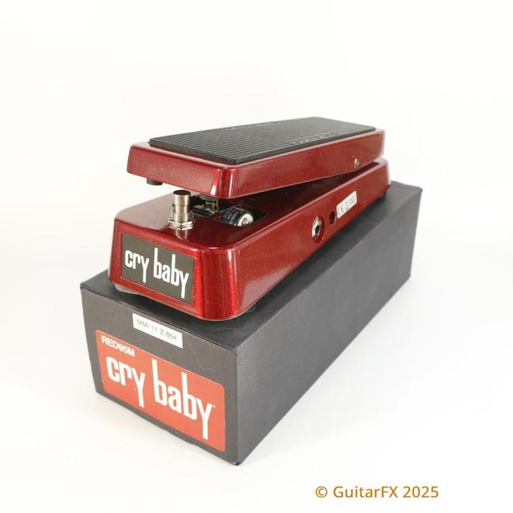 Dunlop RED95M Cry Baby Wah (Limited Edition Red Sparkle, Min, Musique & Instruments, Effets, Utilisé, Enlèvement ou Envoi