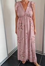 Robe fluide longue, rose pâle & fleurs - Taille M-L, Vêtements | Femmes, Habits de circonstance, Taille 38/40 (M), Enlèvement ou Envoi