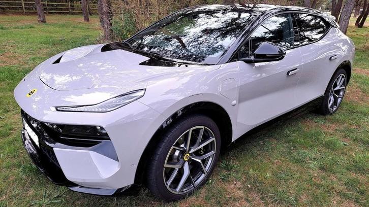 LOTUS ELETRE, PANODAK, LEDER, 22", 5J. Garantie, 6.900km, Autos, Lotus, Particulier, Eletre, Caméra 360°, 4x4, ABS, Caméra de recul