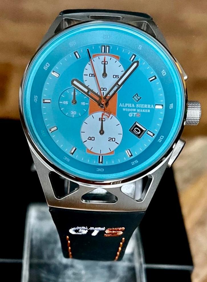 ALPHA SIERRA WIDOWMAKER GTS SPORTS  CHRONO VAUT 449€ !, Bijoux, Sacs & Beauté, Montres de sport, Neuf, Enlèvement ou Envoi