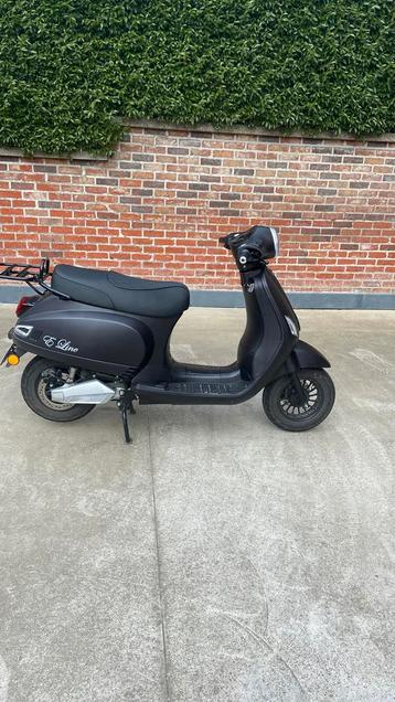 Elektrische scooter b klasse beschikbaar voor biedingen
