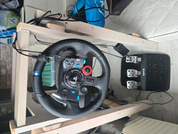 Logitech g29 race stuur plus stand plus pedalen  beschikbaar voor biedingen