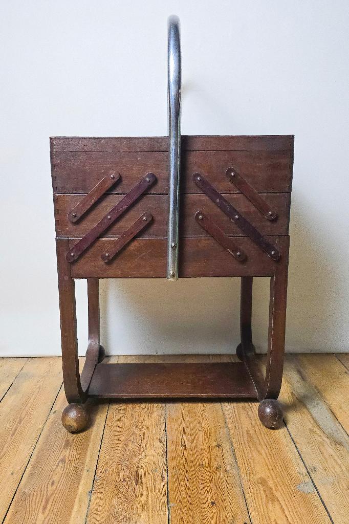 Authentieke naaidoos - TORCK - jaren 1950, Hobby en Vrije tijd, Naaien en Fournituren, Zo goed als nieuw, Overige typen, Ophalen of Verzenden