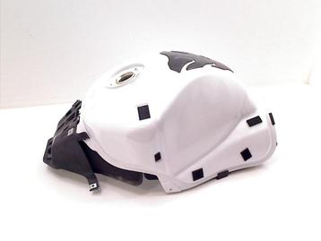 TANK Suzuki GSX R 1300 Hayabusa 2021- (GEN 3 GSXR1300) beschikbaar voor biedingen