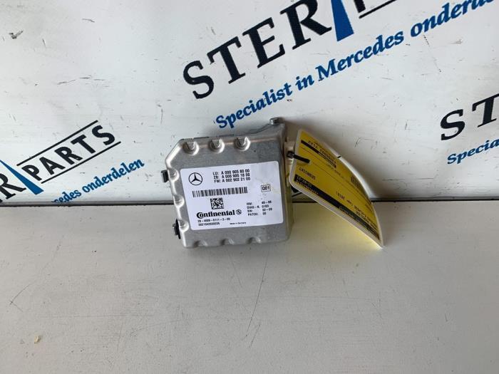 Camera voorzijde van een Mercedes E-Klasse, Auto-onderdelen, Elektronica en Kabels, Mercedes-Benz, Gebruikt, 3 maanden garantie