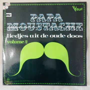 kn0567 : 2x LP van papa Moustache  Allemaal als nieuw beschikbaar voor biedingen