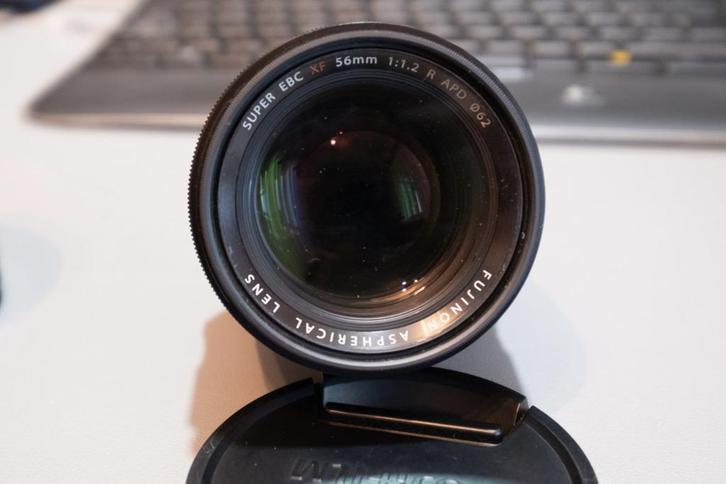 Te Koop Primelens Fujifilm 56mm f1.2 R APD, Audio, Tv en Foto, Foto | Lenzen en Objectieven, Zo goed als nieuw, Standaardlens