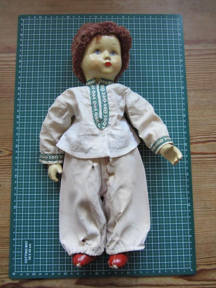 Oude Oekraïense pop, Verzamelen, Poppen, Gebruikt, Pop, Ophalen of Verzenden