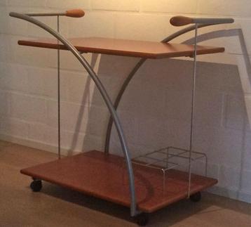 Roltafel Design beschikbaar voor biedingen