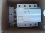 Differentieel schakelaar Schneider 4p 40A 300mA, Bricolage & Construction, Enlèvement, Neuf, Interrupteur