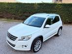Volkswagen Tiguan 1.4 TSI R- Line, Auto's, Volkswagen, Euro 5, Lederen bekleding, Zwart, 4 cilinders