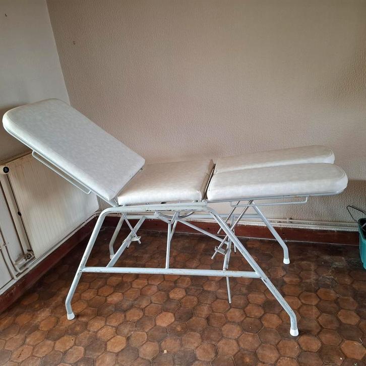 massagetafel, pedicure, Sport en Fitness, Massageproducten, Gebruikt, Massagetafel, Ophalen